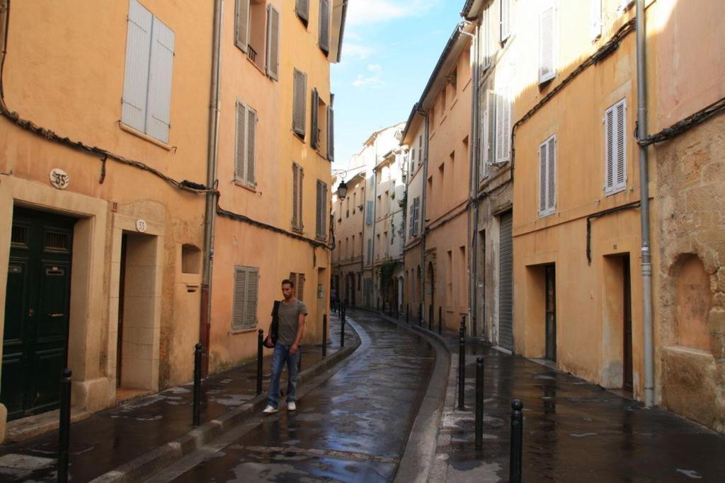 Apartamento Aix-En-Provence : Le Boudoir Du Centre Historique Exterior foto